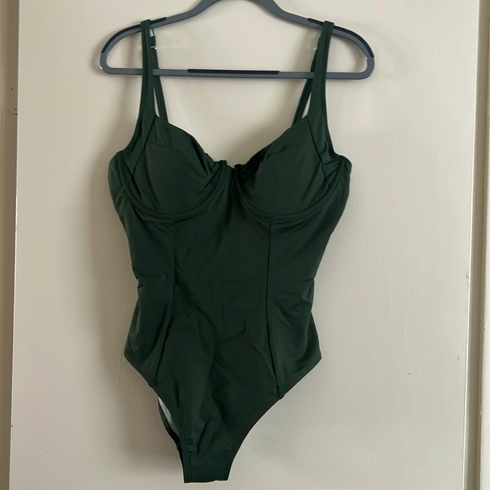Cupshe One Piece NWT XL Olive Green